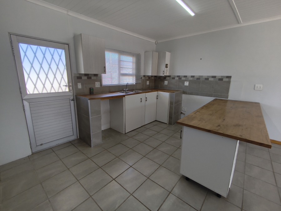 3 Bedroom Property for Sale in Perlemoenbaai Western Cape
